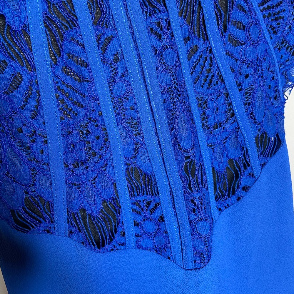 Brixton Ivy Jarred Lace Detail Cap Sleeve Blouse - Picture 3 of 7